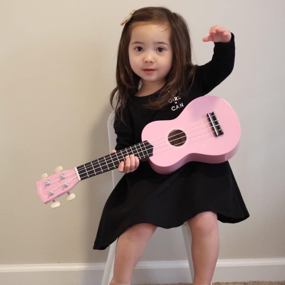 POMAIKAI Soprano Ukulele for Beginners, 21 Inch Ukulele Wood Toddler Guitar Small Hawaiian Ukalalee Starter (Pink)