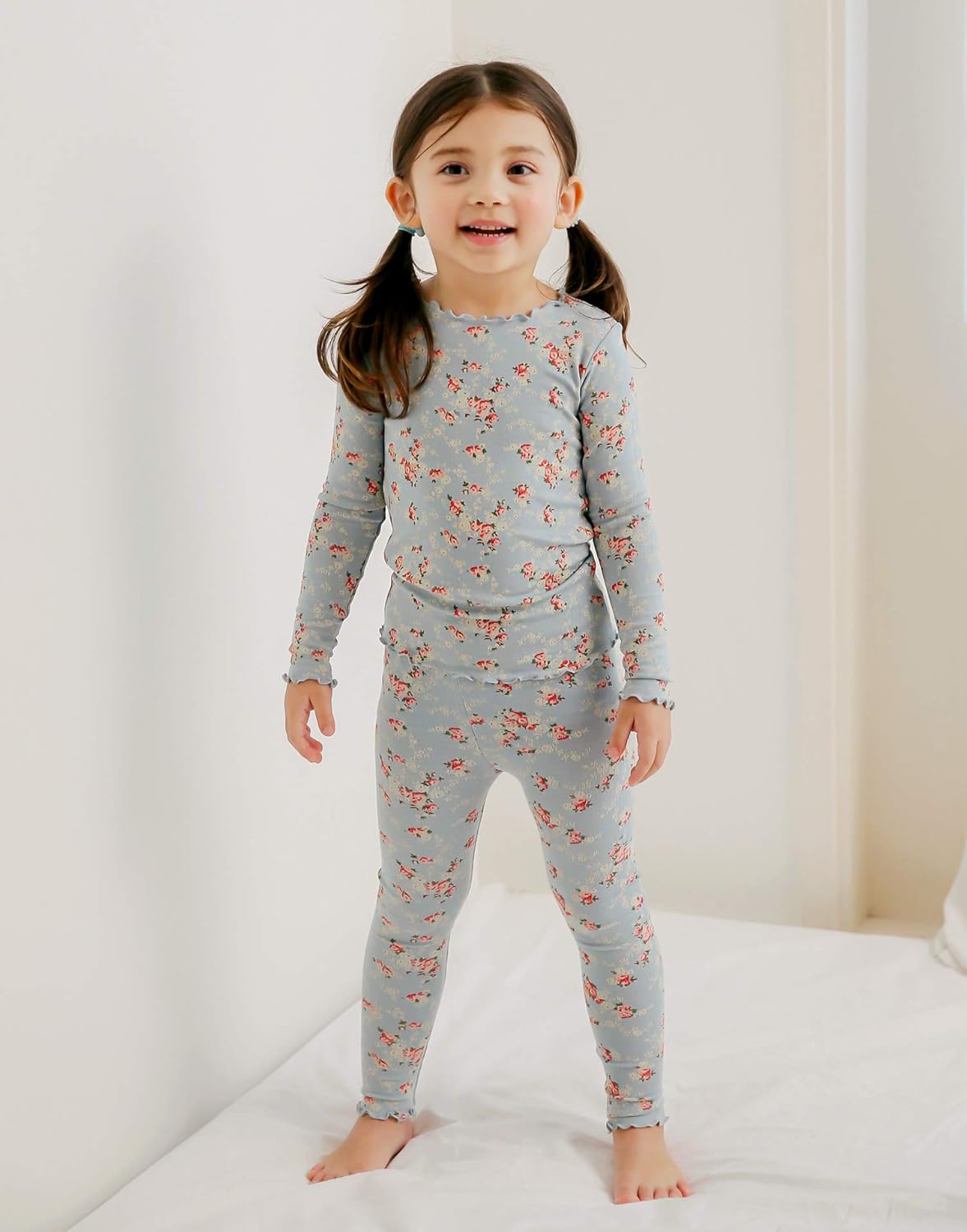 VAENAIT BABY 6M-12Y Kids Unisex Girls & Boys Soft Comfy Modal Tencel Sleepwear Pajamas 2pcs or 4pcs Set