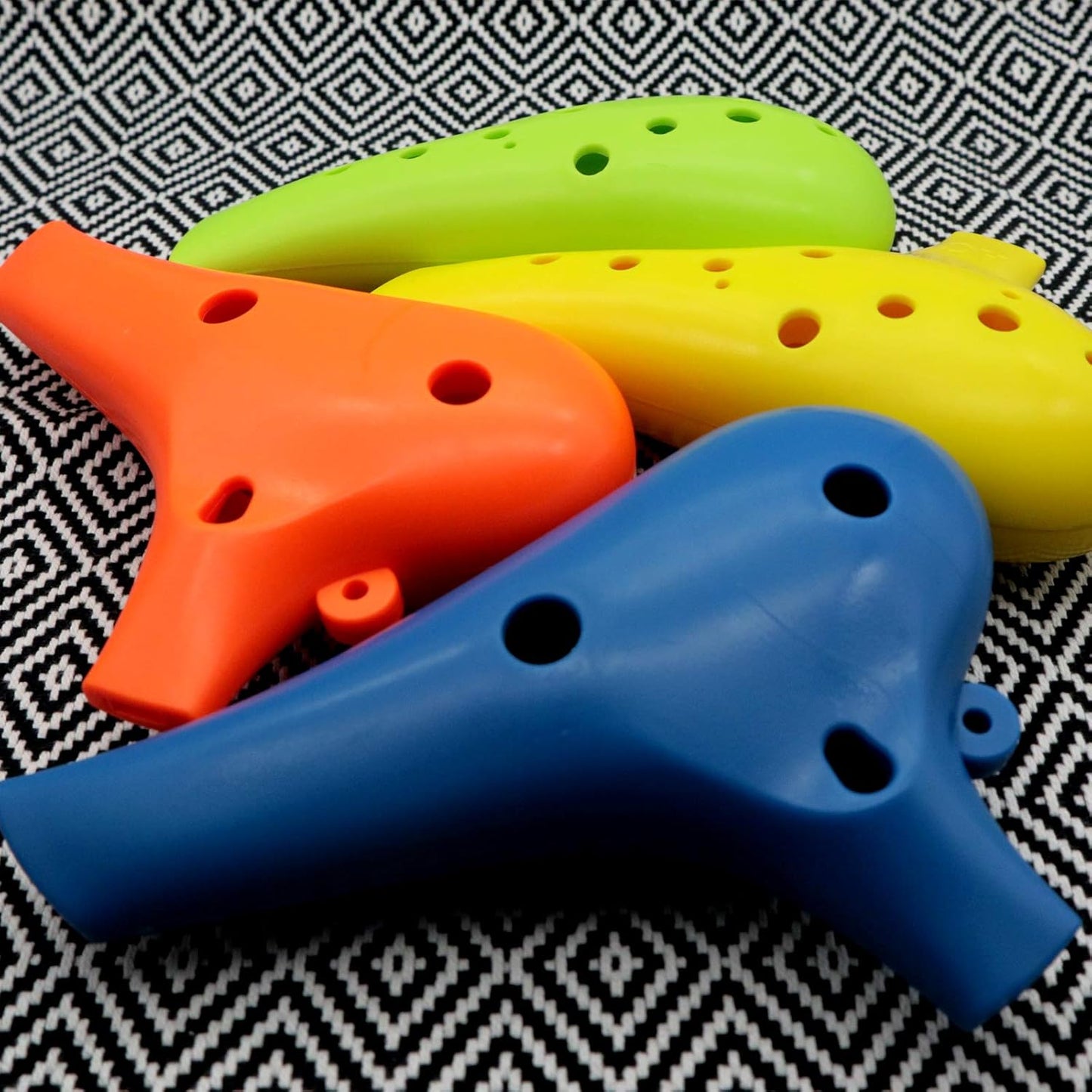 Aestivate Plastic Ocarina Instrument 12 Hole Ocarina Alto C 12-Hole Ocarina Instrument Easy Instrument (Orange)