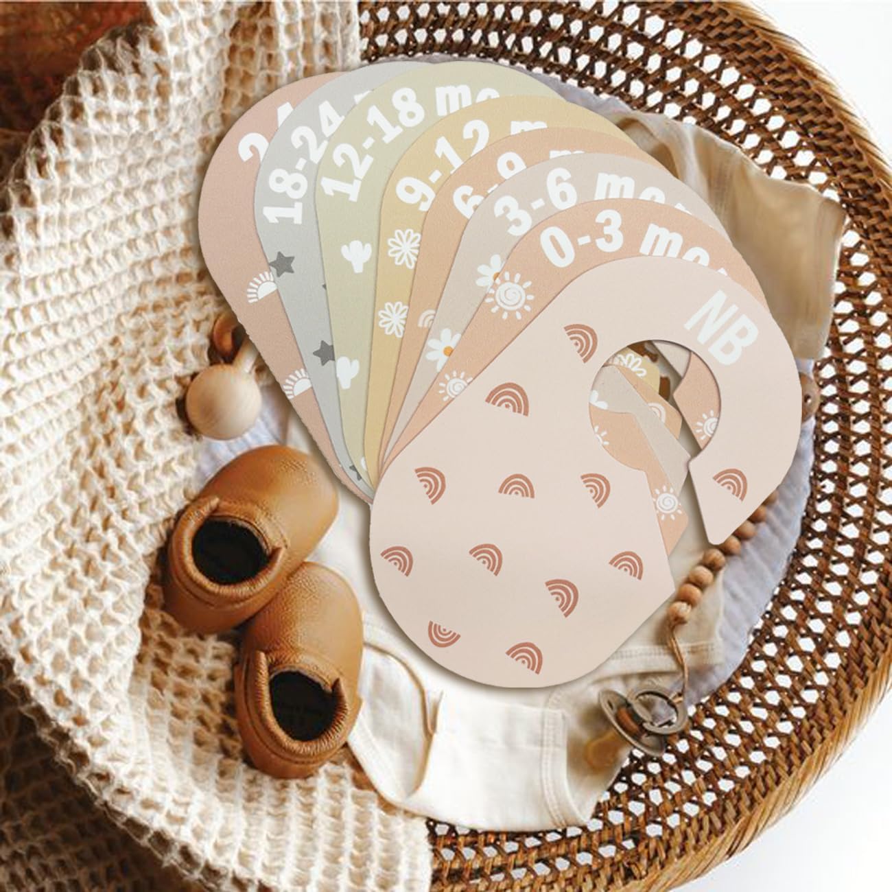 Baby Closet Divider, Baby Wardrobe Organizer, Double-Sided Minimalist Cute Design, Nursery Decor Clothes Hanger Dividers for Sorting 8 Sizes from Newborn to 12+ Months