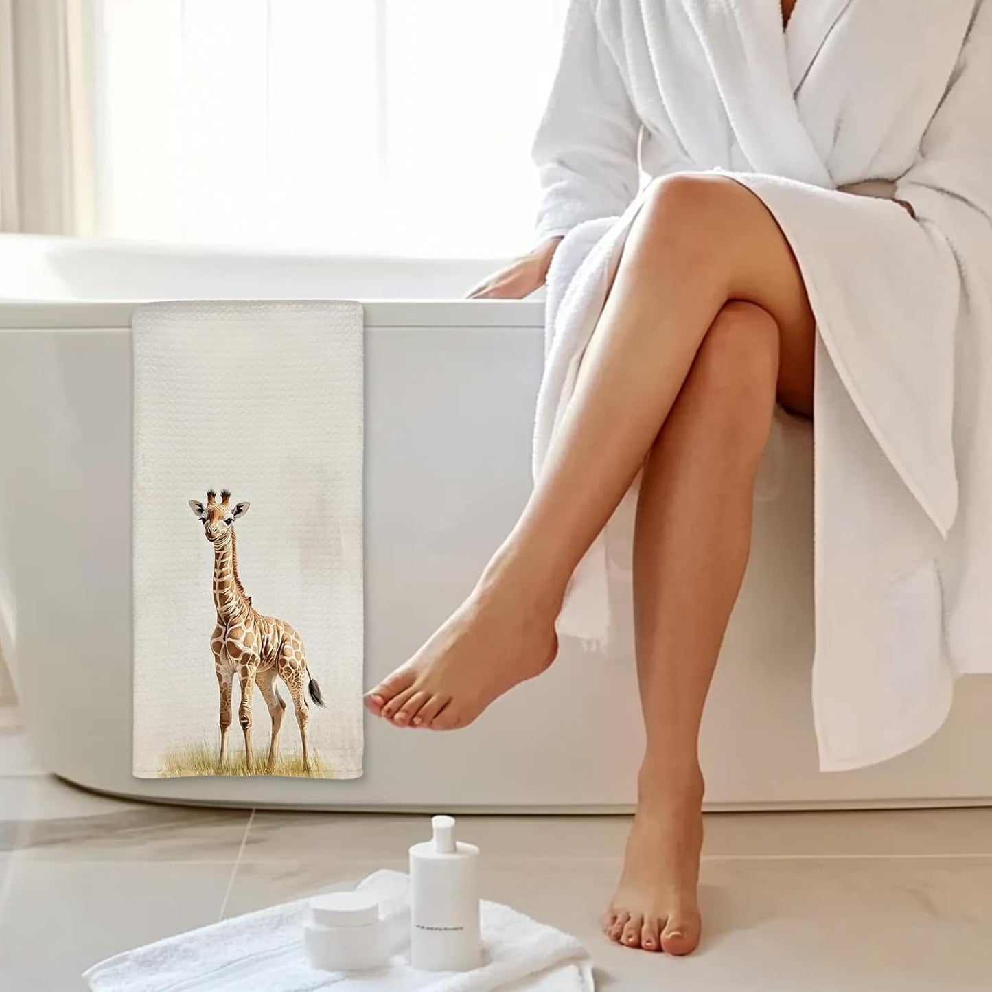 Giraffe Gifts Kitchen Towels Decorative, Giraffe Decor Hand Tea Towels for Bathroom Kitchen, Animal Lover Gifts for Kids Women Men Dish Towel Drying Cloth, 16x24 Inch
