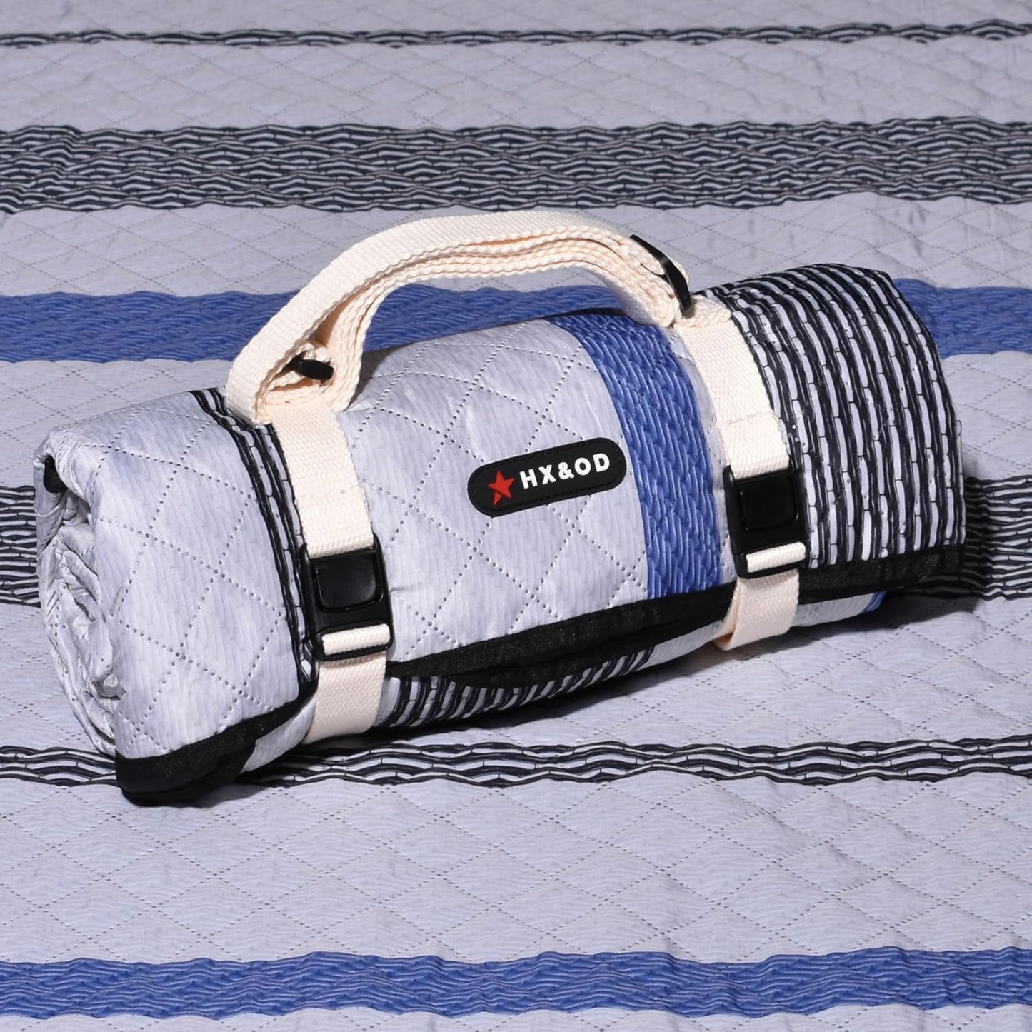 Waterproof Picnic Mat, Outdoor Camping Oversized Field Blanket. Portable Thickened Camping Blanket, Suitable for Beach, Camping, Music Festival, Party, Outdoor Adventure. (Black&Blue&White, 80”x80”)
